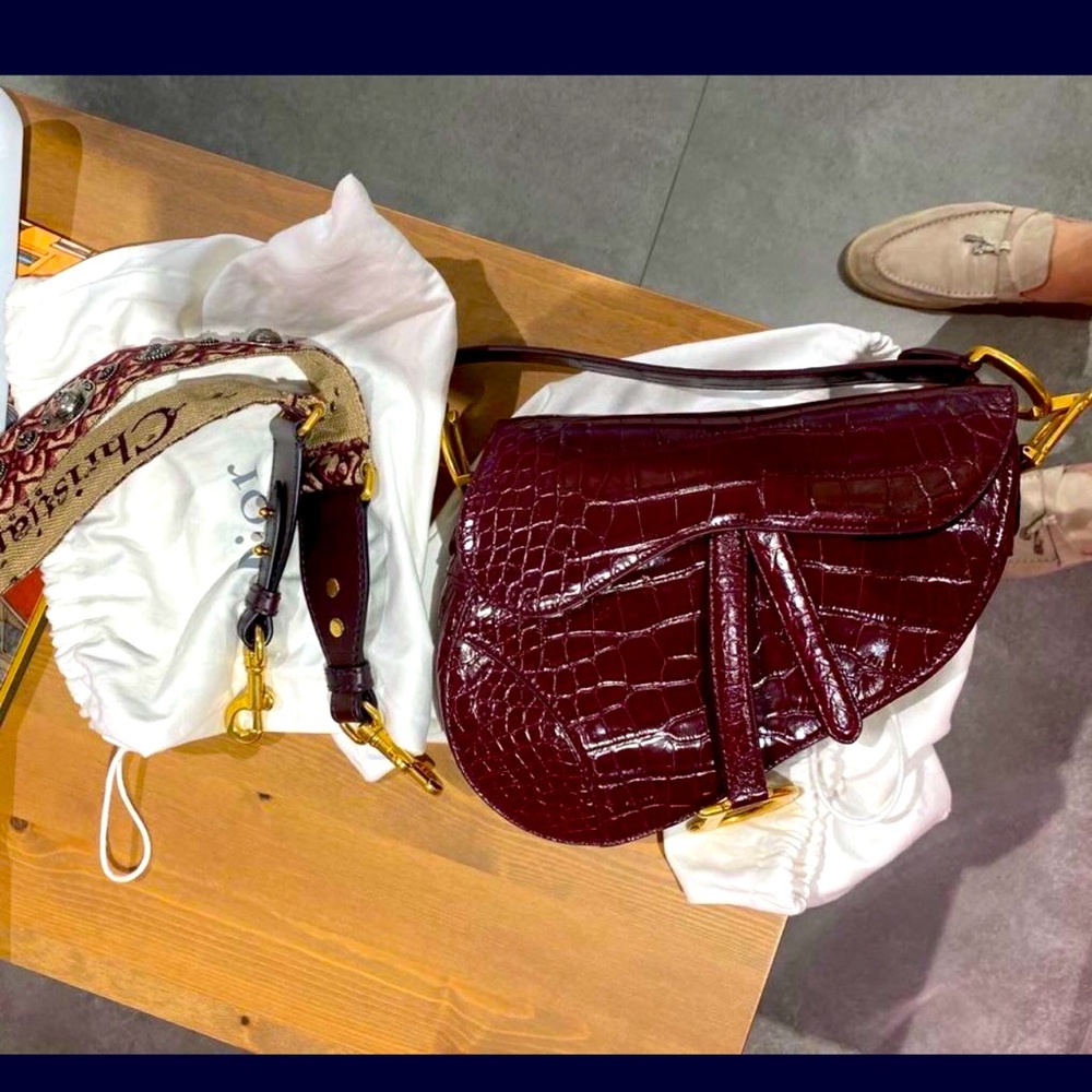 Metallic Burgundy Shiny Alligator Saddle Bag Gold
Hardware